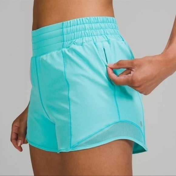 Lululemon Hotty Hot High Rise Shorts Electric Turquoise Nwt 10 - Picture 1 of 10